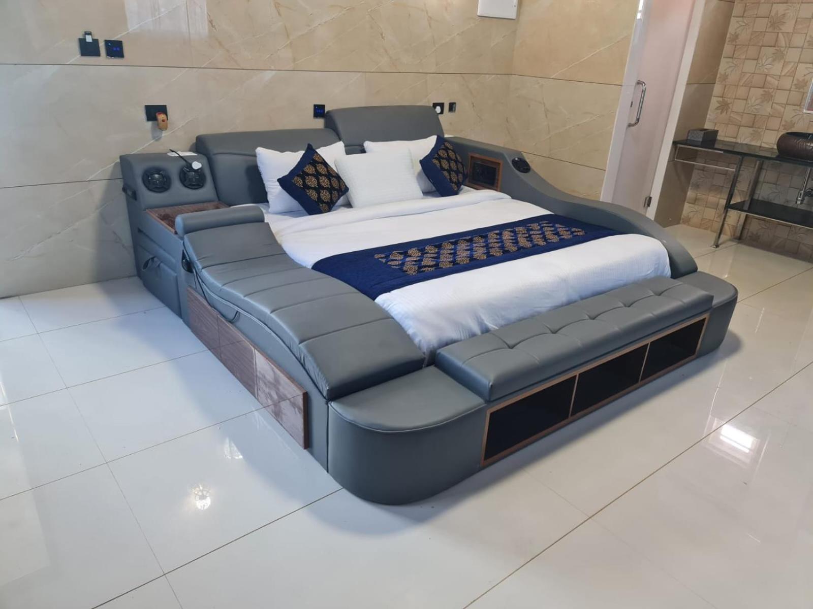Willington & Harbour View Residency Hotell Kochi Exteriör bild