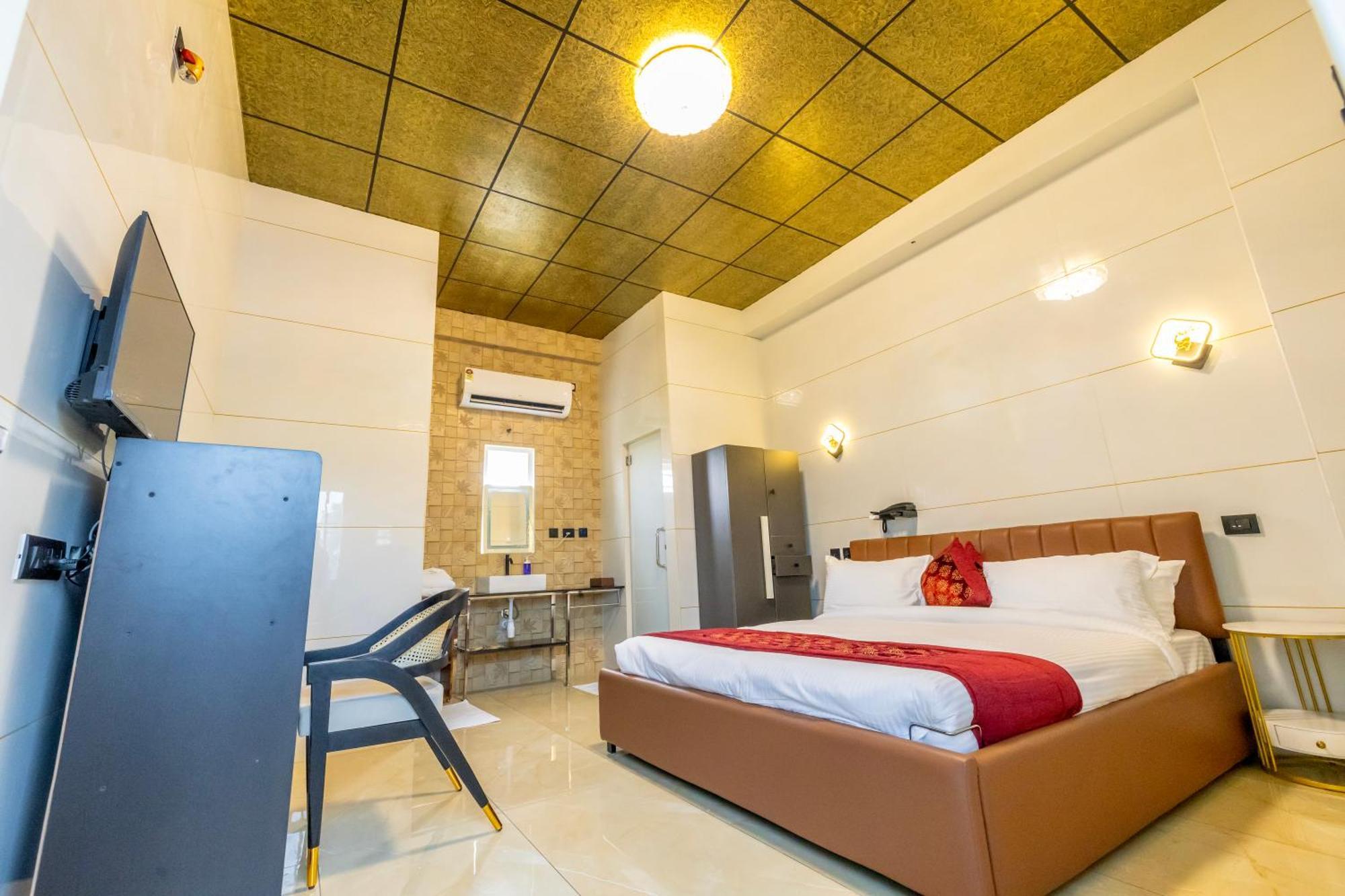 Willington & Harbour View Residency Hotell Kochi Exteriör bild